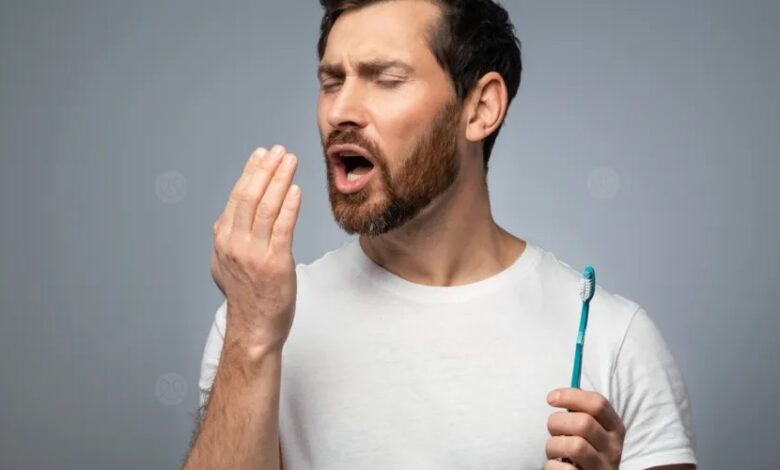 3 أدوات ونصائح مختلفة.. حلول رائحة الفم الكريهة خلال الصيام