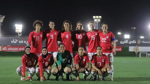 30 لاعبة في معسكر منتخب الكرة النسائية غدًا