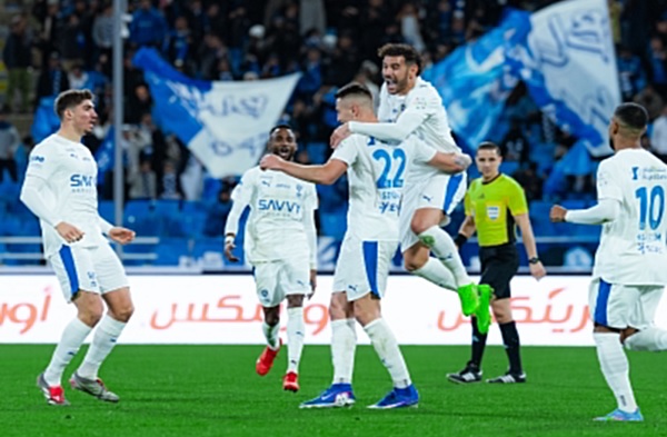 إصابات تضرب الهلال.. ثنائي الفريق يواصل التأهيل الطبي إصابات تضرب الهلال.. ثنائي الفريق يواصل التأهيل الطبي