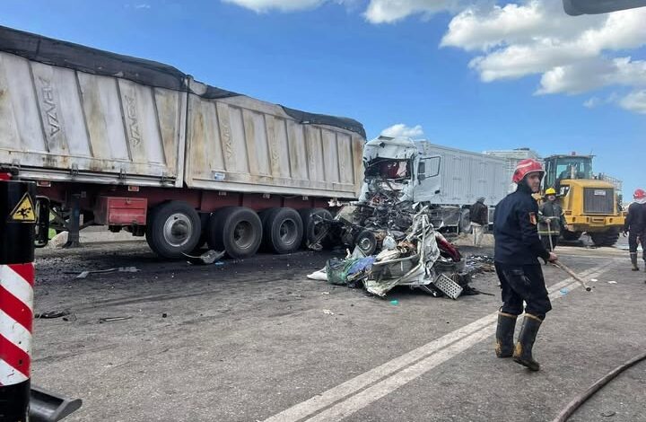 وزيرة التضامن تتابع تداعيات حادث تصادم جنوب بورسعيد .. وتوجه بصرف مساعدات لأسر الضحايا