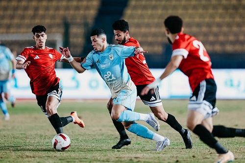 الأهلي يتعادل مع طلائع الجيش في الشوط الأول من مباراة الفريقين بالدوري الأهلي يتعادل مع طلائع الجيش في الشوط الأول من مباراة الفريقين بالدوري
