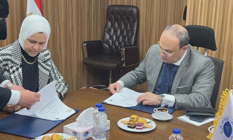 توقيع مذكرة تفاهم بين مصلحة الضرائب والشركة المصرية للإيداع والقيد المركزي توقيع مذكرة تفاهم بين مصلحة الضرائب والشركة المصرية للإيداع والقيد المركزي