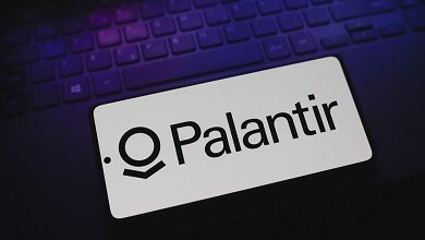 رويترز: البنتاجون يعتزم اعتماد نظام الذكاء الاصطناعي من شركة «بالانتير» كنظام أساسي للجيش