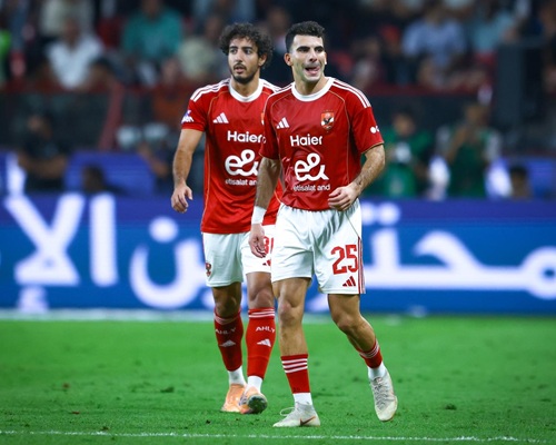 عبدالواحد السيد: الزمالك أخطأ في عدم بيع زيزو عبدالواحد السيد: الزمالك أخطأ في عدم بيع زيزو