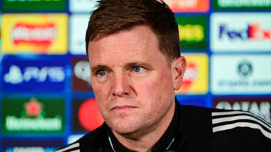 هاو يحفّز لاعبي نيوكاسل ليصبحوا أساطير بمواجهة برشلونة