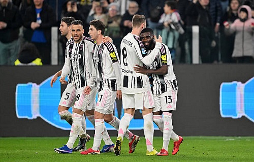 يوفنتوس يكتسح بيزا برباعية في الدوري الإيطالي