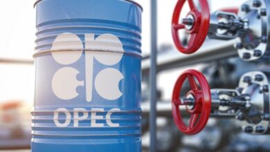 أسعار النفط تعاود الارتفاع بعد سيطرة أمريكا على سفينة إيرانية وغلق مضيق هرمز من جديد