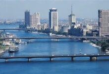 الأرصاد: طقس الجمعة حار نهارا معتدل ليلا.. والعظمى بالقاهرة 30