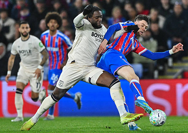 التعادل يحسم مواجهة وست هام وكريستال بالاس في الدوري الإنجليزي