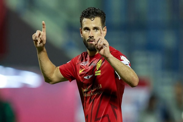 القادسية يمدد عقد ناتشو حتى 2027