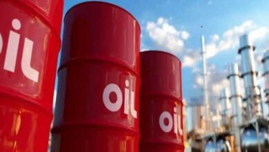 النفط يقترب من 150 دولارا للبرميل وسط تفاقم أزمة مضيق هرمز