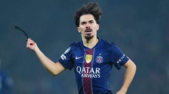 باريس يعلن حجم إصابة فيتينيا