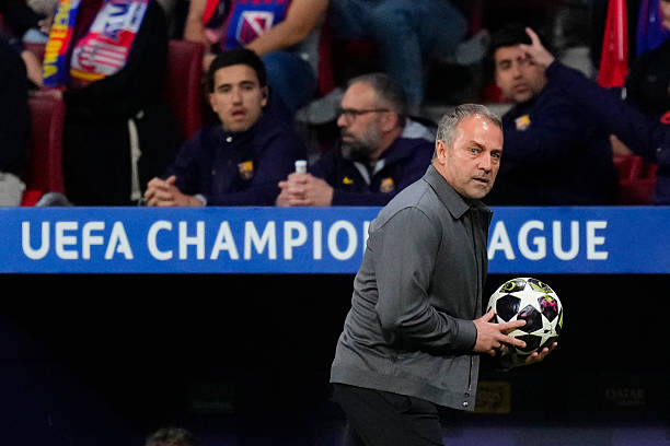 برشلونة يفتح باب الرحيل أمام خمسة لاعبين