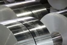 تراجع أسعار الألومنيوم بعد إعلان إيران فتح مضيق هرمز بالكامل