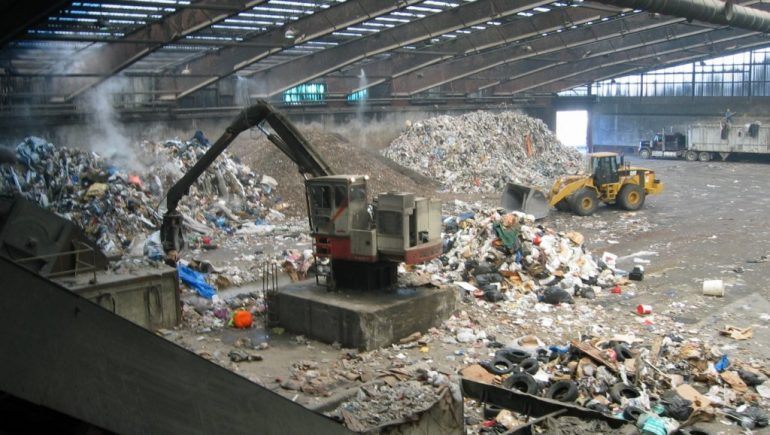 جهاز تنظيم إدارة المخلفات: الانتهاء من البنية التحتية لأول وأكبر مدينة متكاملة للمخلفات بالشرق الأوسط