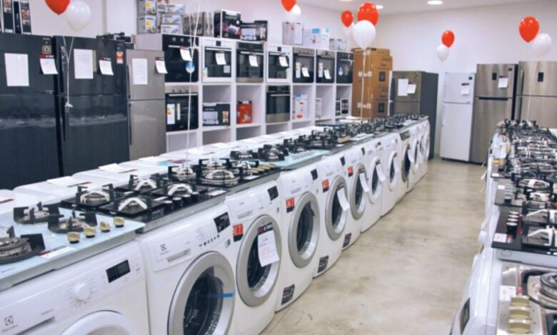 رئيس شعبة الأجهزة الكهربائية: بعض الشركات رفعت أسعار منتجاتها 4 مرات في مارس