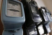 رئيس مرفق الكهرباء الأسبق: نستورد 30% من احتياجاتنا البترولية.. وطن البنزين ارتفع من 600 لـ 1000 دولار