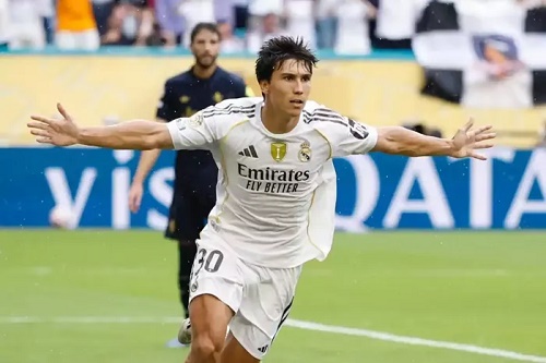 ريال مدريد يحدد 60 مليون يورو للاستغناء عن لاعبه