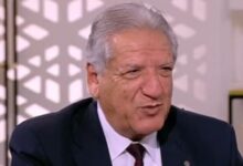 فخري الفقي: الحكومة تتبع سياسة التحوط عند شراء النفط.. وشركات التأمين تغطي فارق الزيادة