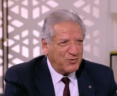 فخري الفقي: الحكومة تتبع سياسة التحوط عند شراء النفط.. وشركات التأمين تغطي فارق الزيادة