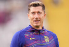 ليفاندوفسكي: لم أحسم موقفي من الاستمرار مع برشلونة حتى الآن