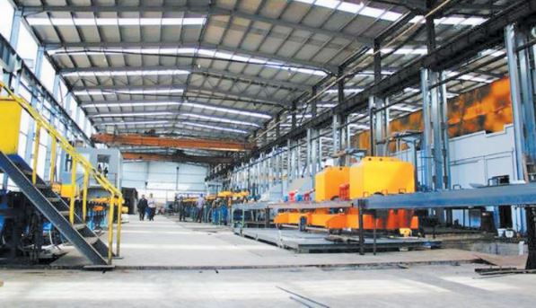 مصانع درفلة تتوقف عن الإنتاج بسبب نقص البيليت بالسوق المحلية