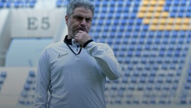 معتمد جمال يعقد جلسة تحفيزية مع لاعبي الزمالك قبل مواجهة بيراميدز