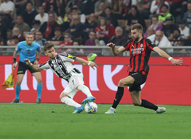 ميلان ويوفنتوس يكتفيان بالتعادل السلبي في الدوري الإيطالي