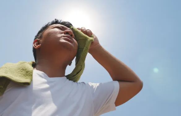 نصائح لتجنب رائحة العرق مع ارتفاع درجات الحرارة