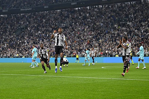 يوفنتوس يفوز على بولونيا ويعزز مركزه الرابع في الدوري الإيطالي