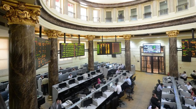 بعد تحقيق مستويين تاريخيين بآخر جلستين.. البورصة تهبط مجددا بخسائر محدودة
