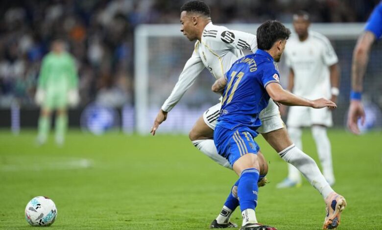 ريال مدريد يفوز على أوفييدو بثنائية في الليجا