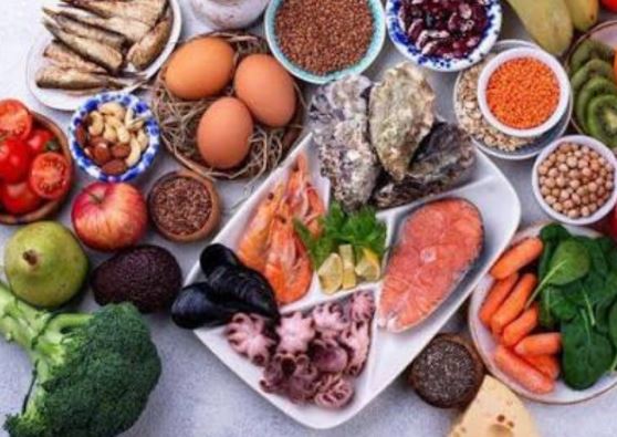 فرص الإنقاذ محدودة في بعض الحالات.. جراح قلب يفكك ادعاءات نظام الطيبات ويحذر من المخاطر
