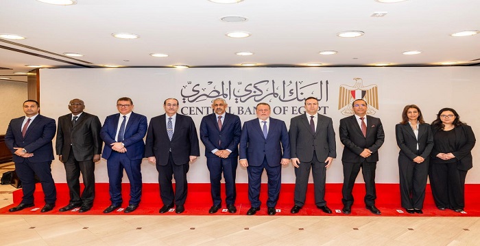 محافظ البنك المركزي يلتقي رئيس مجموعة بنك التنمية الإفريقي الجديد لبحث أوجه التعاون المستقبلي